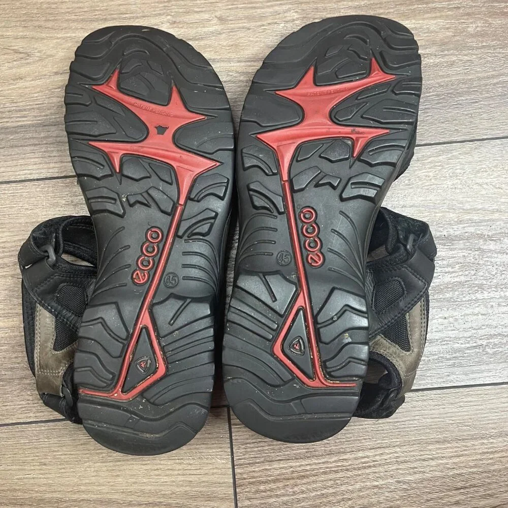 Ecco YUCATAN Sandals Mens Size 11/11.5 EU 45 Leather Outdoor Hiking Casual Black